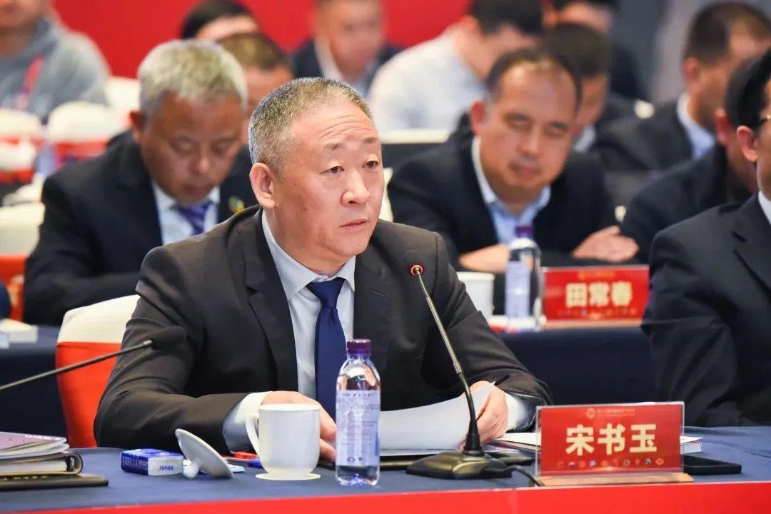 泸州老窖股吧，中国白酒巨头发展之路深度解析