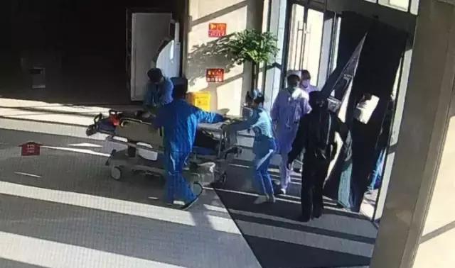 小伙凌晨离奇死亡，法医推测撑死引发争议热议