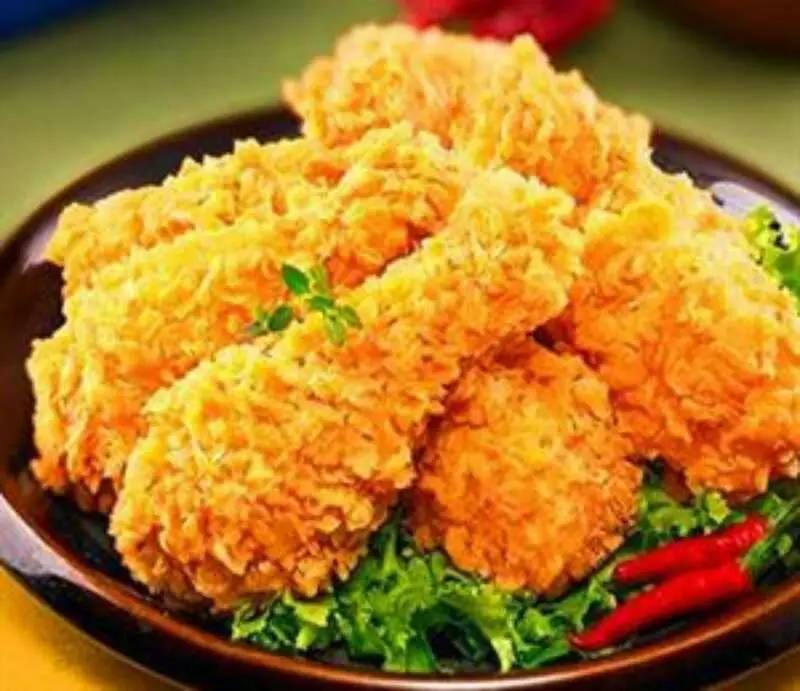油炸壁虎引发锅巴买家疑虑风暴，惊现异物引发关注热议