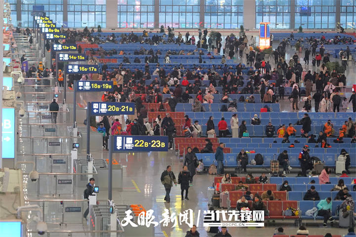 春运高峰下的贵阳三大铁路车站，预计发送旅客达498万人次，挑战与应对策略揭秘