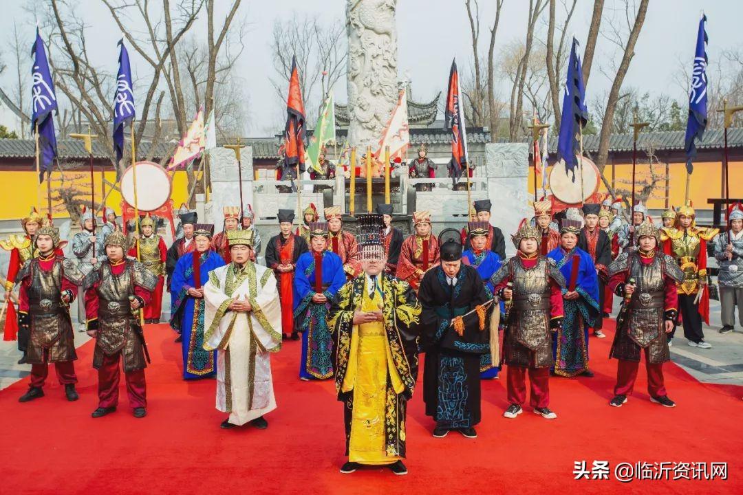 大秦铁路，历史与未来的钢铁巨龙连接线