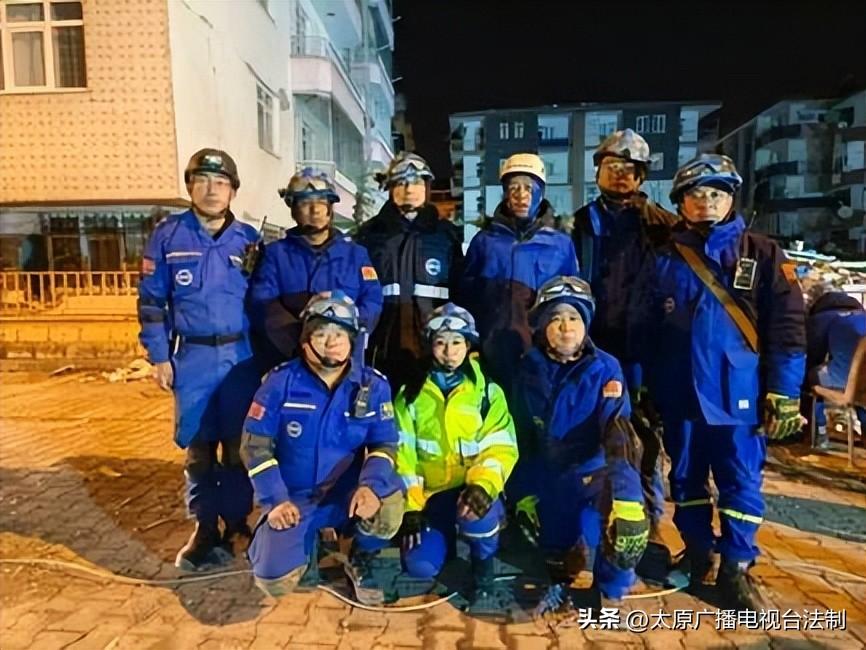 缅甸大学生深情致谢，中国救援队首当其冲，展现跨国救援力量