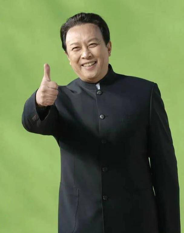 唐国强与许文广同框，时光交汇的艺术时光之旅