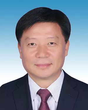 重庆荣昌区委书记与卤鹅哥联手直播，开启政商互动新篇章