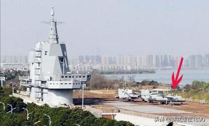 空警600在福建舰成功弹射，专家深度解读