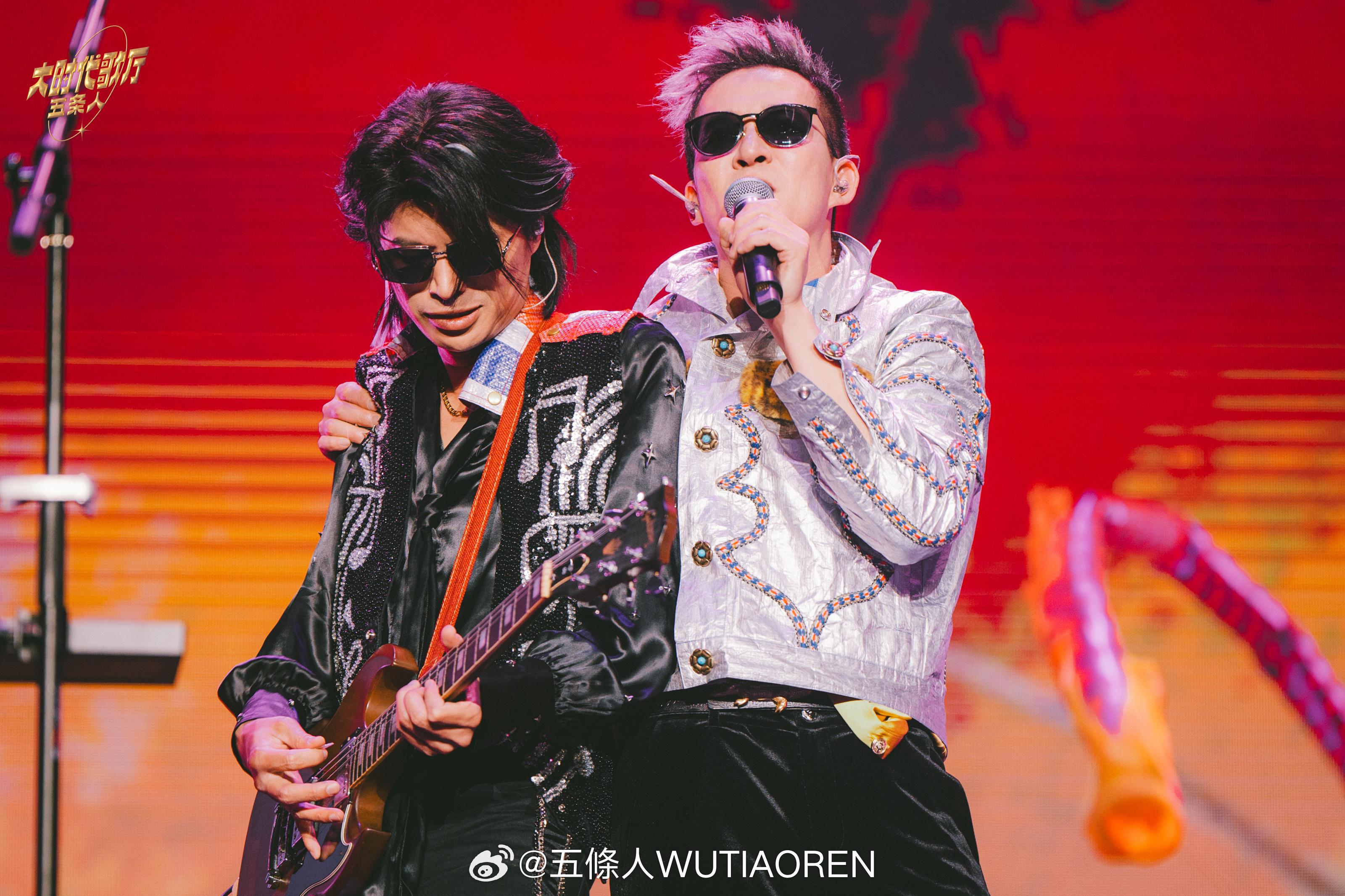 五条人买衣服表演后的退货风波揭秘