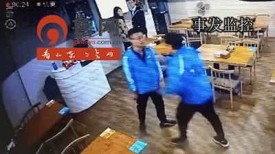 男子暴力冲突骑手，锁喉挥拳引发街头争斗事件