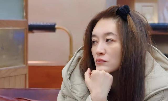 倪萍对李小冉的犀利点评，演技与真实的较量