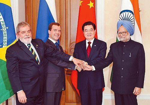 王毅访问非洲四国深化合作，共绘发展蓝图