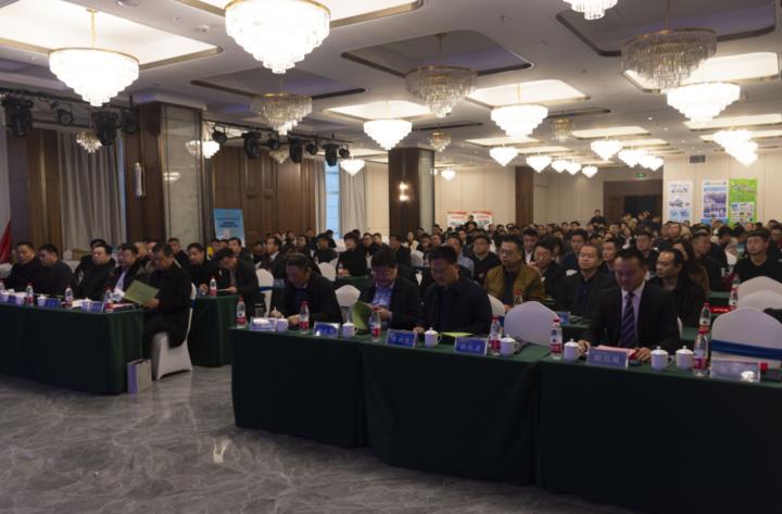东阿阿胶股吧，探寻传统阿胶产业的现代价值之旅