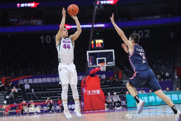 CBA常规赛，天津荣膺险胜吉林，113-110激烈对决回顾