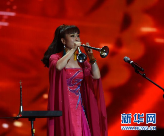 中国唢呐女博士在维也纳演绎好汉歌震撼全场