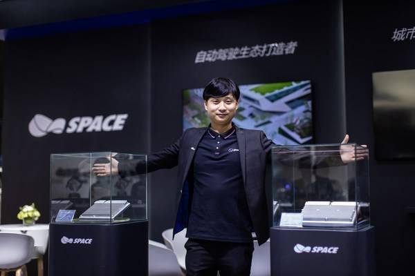 李明德发布解约通知书背后的故事与启示