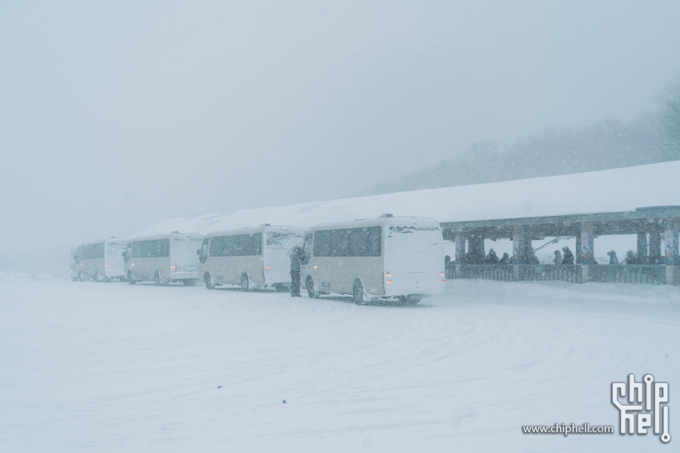 东北零下二十几度雪覆寒冬的公交之旅