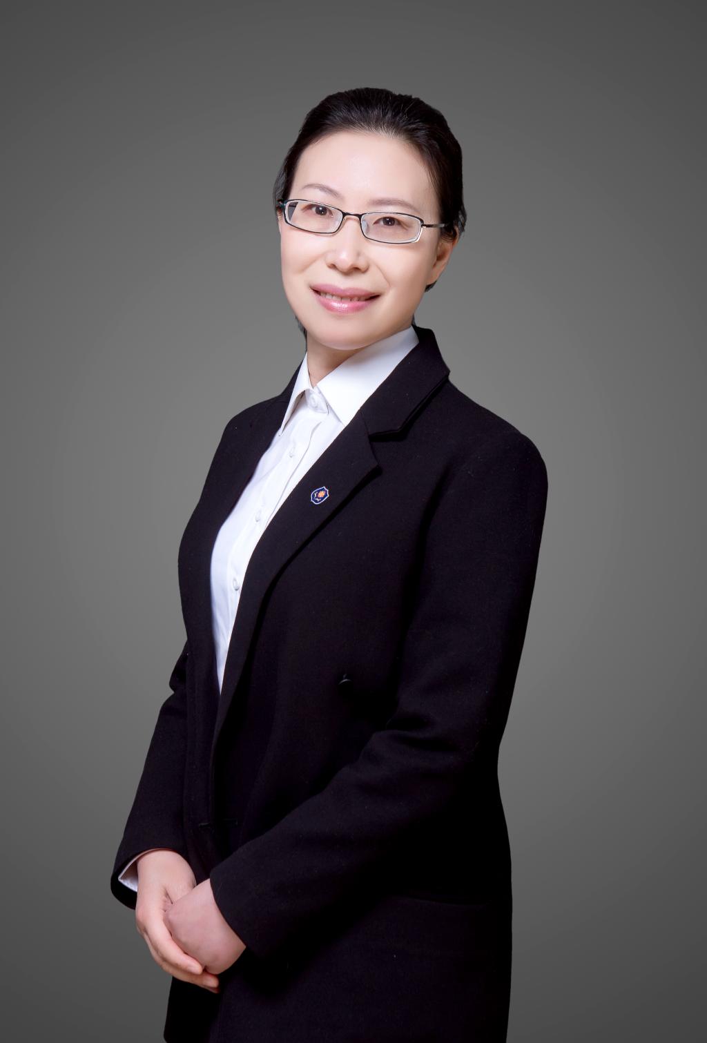 范陈会计师获任中国新电信新任核数师，决策分析视角
