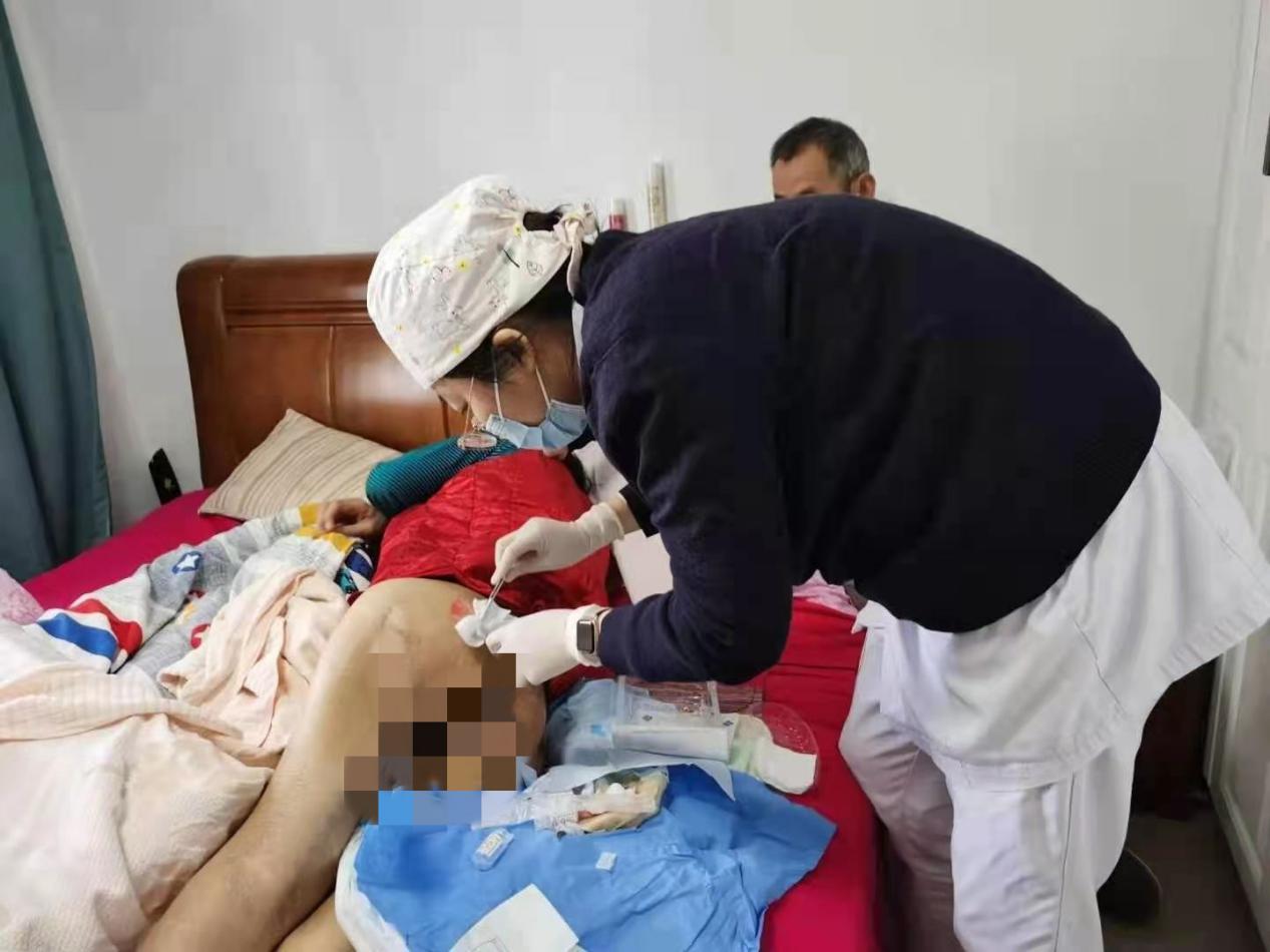 网约护士月入两万的背后故事揭秘