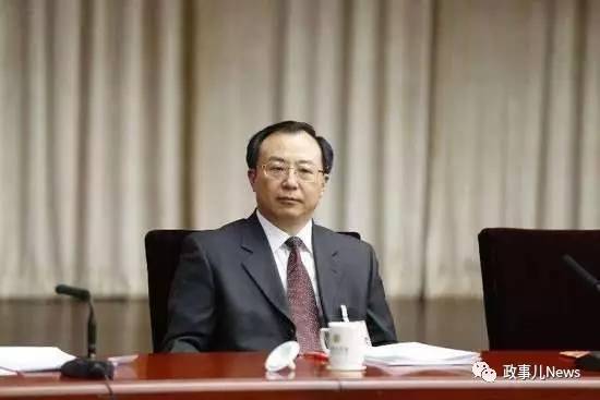 省部级官员在省级人大任职，推动地方治理现代化的关键力量