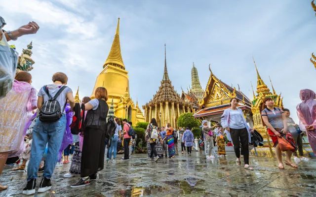 泰国旅游业繁荣复苏，前五日迎五十万海外游客