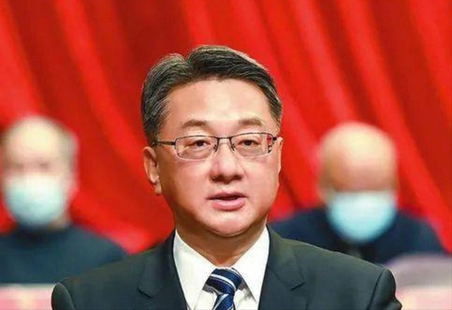 陈连兵新任上海市委常委，城市繁荣发展的引领者