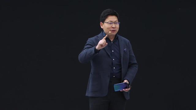 余承东揭秘三月惊喜，新品惊艳登场亮相！