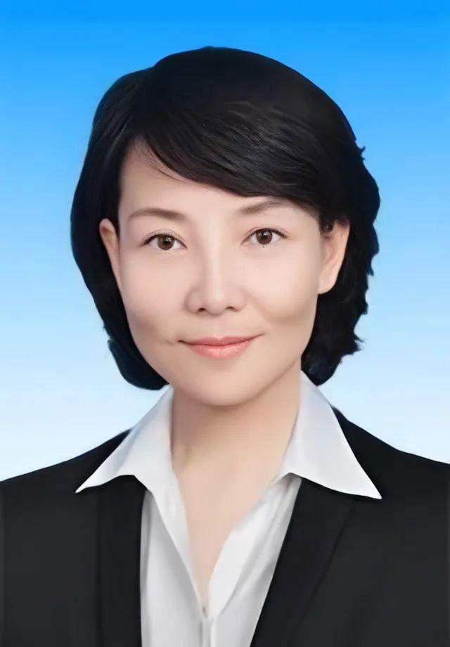 吴静履新湖北省财政厅党组书记，引领财政事业开启新征程