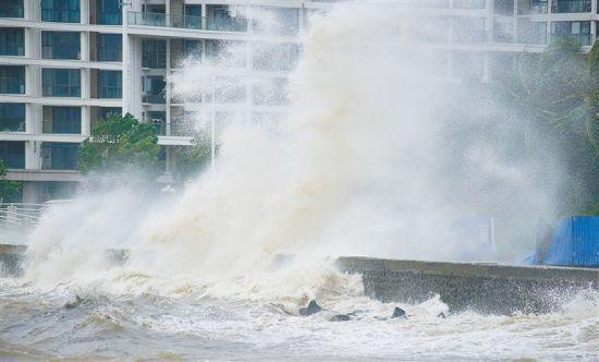 中英街遭遇海水倒灌危机，深圳八景之一面临挑战