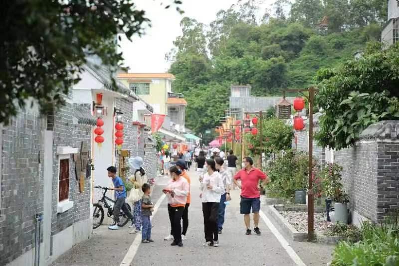中国旅游目的地搜索热度飙升，背后的原因及趋势解析