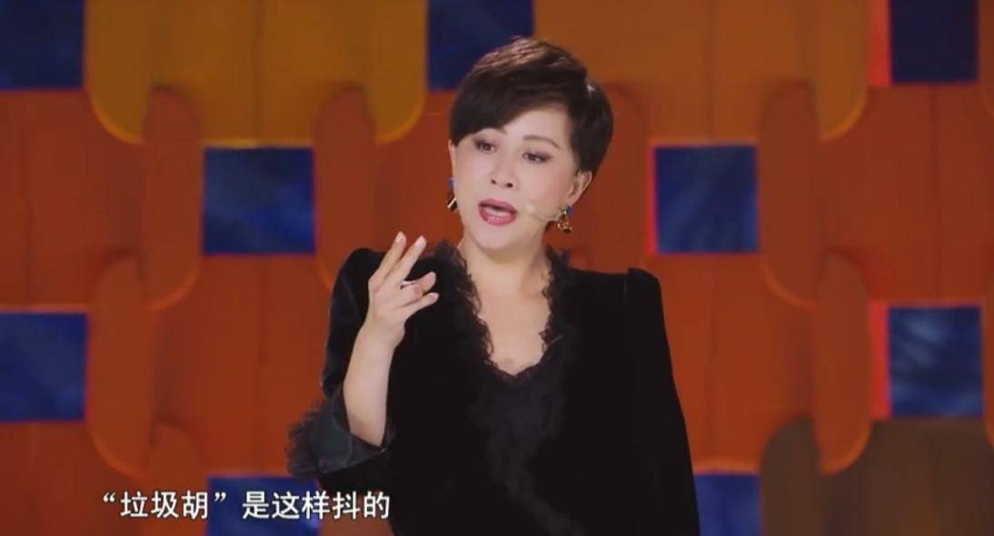 黄圣依爆料，杨子放烟花实为熏蚊子的趣事回顾
