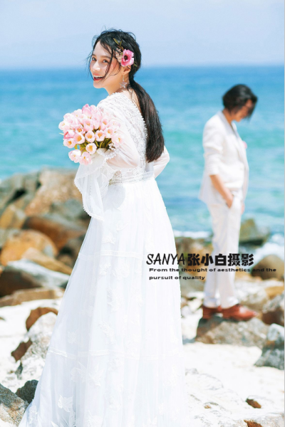 黄一鸣婚纱照曝光，爱的绽放，幸福启程