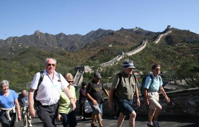 外国游客涌入中国景区，文化交融与旅游热潮的见证
