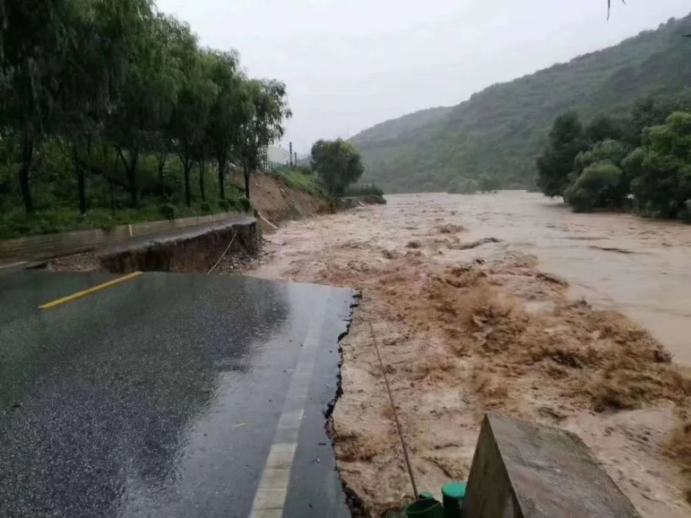 陕西志丹县极端天气致雨量破历史极值，一人死亡事件