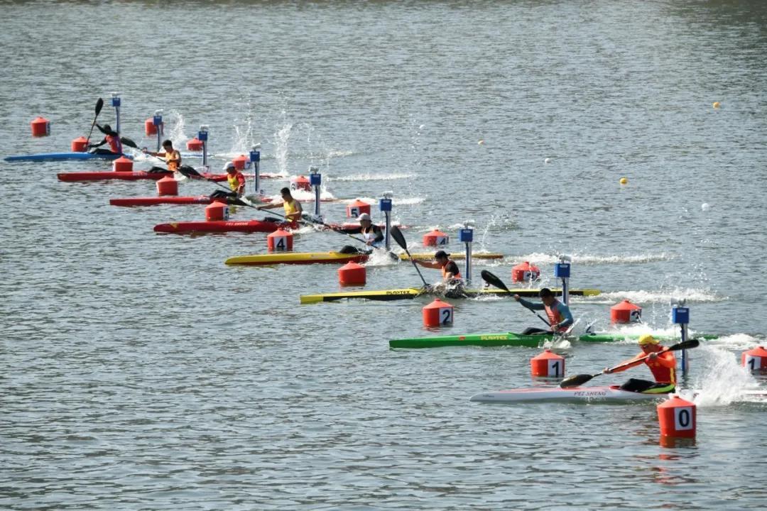 中国男子划艇荣耀时刻，勇夺男子双人划艇500米金牌之旅揭秘