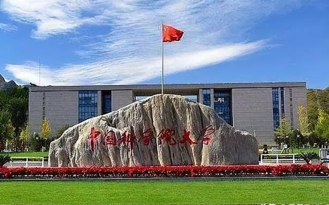 顺丰回应网友硕士毕业证损毁事件，责任透明与公众信任重塑之路