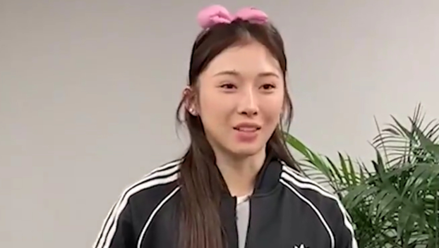 吴艳妮带妆比赛，自我愉悦至上