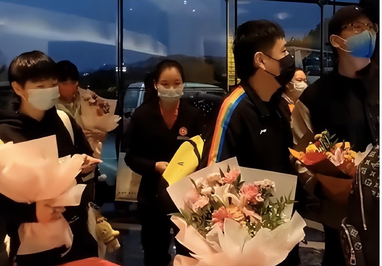 许昕视角下的王楚钦爆冷出局，意外还是必然？