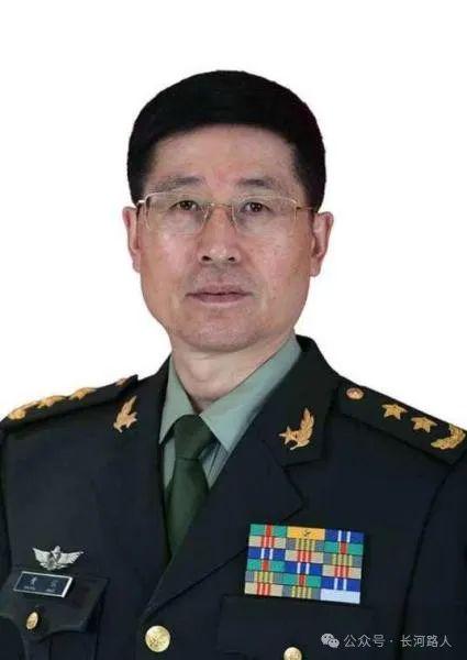 黄铭上将接任北部战区司令员，新使命新篇章开启