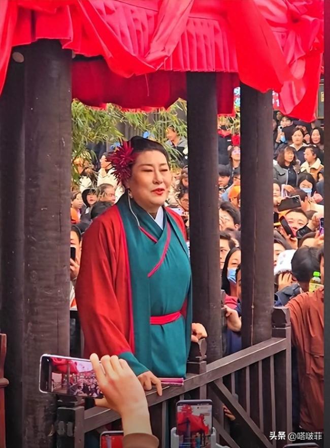 男子相亲失利后的遭遇与现代婚恋观念反思，王婆说媒的启示