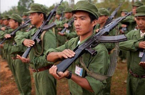 中缅边境实兵演习深化军事合作，解放军维护地区和平稳定