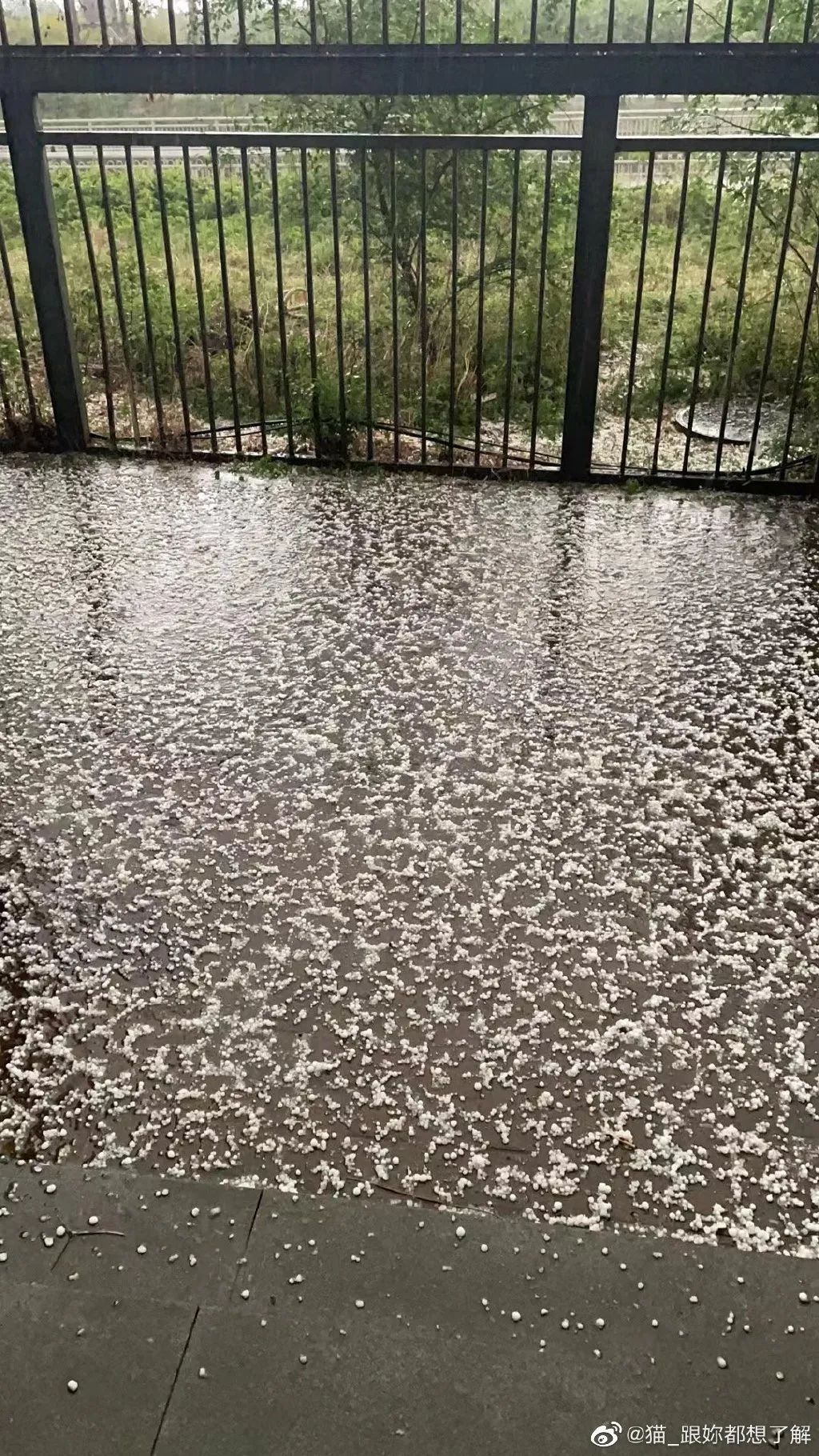 北京遭遇大风冰雹袭击，城市应对气象灾害的挑战与应对之道