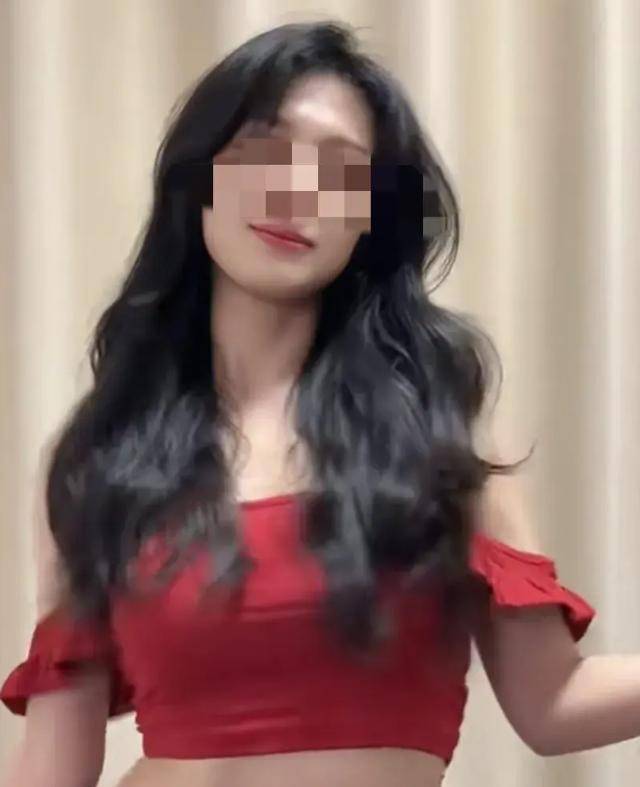 女律师坚决否认从事擦边直播，月入两万的传闻背后的真相探究
