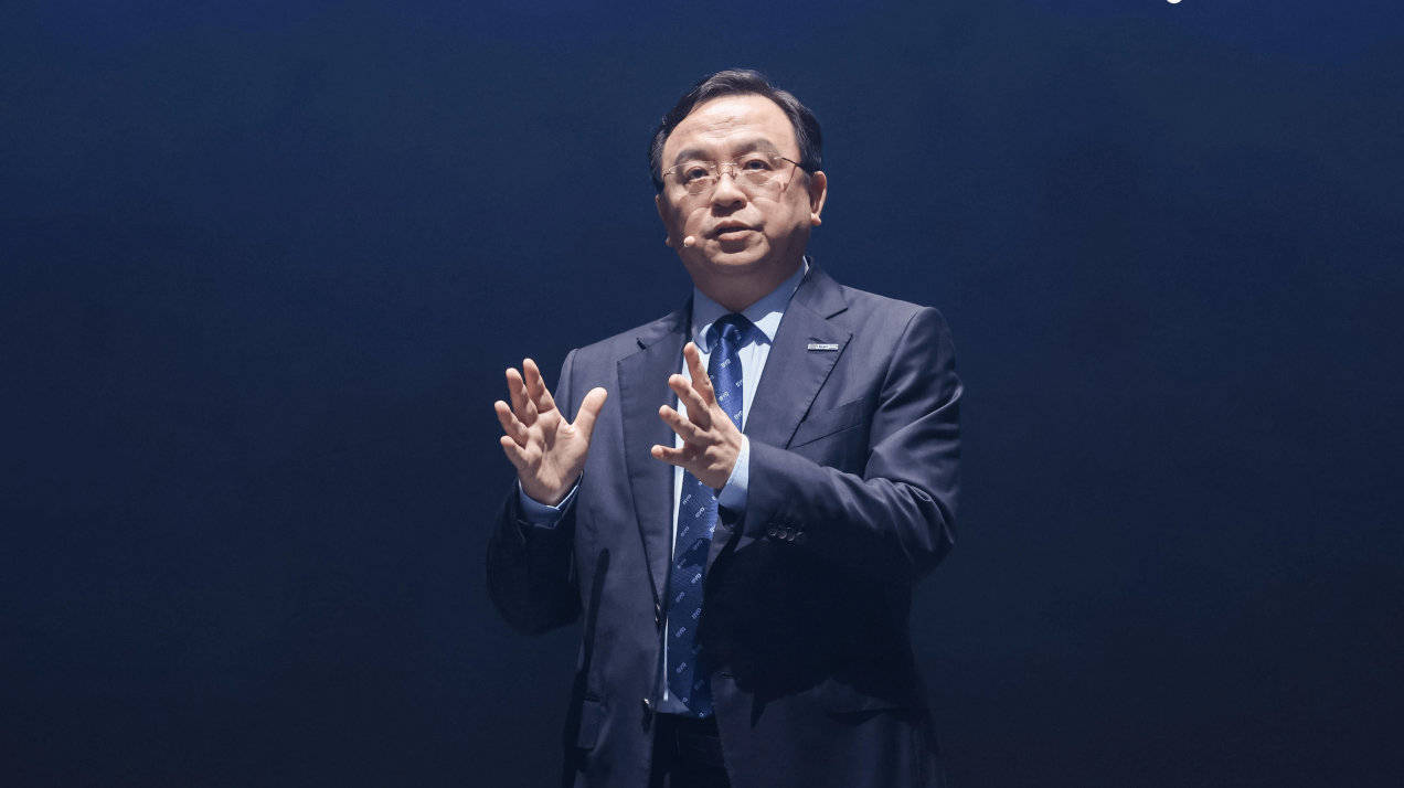 王传福谈新能源车下半场，芯片成关键驱动力