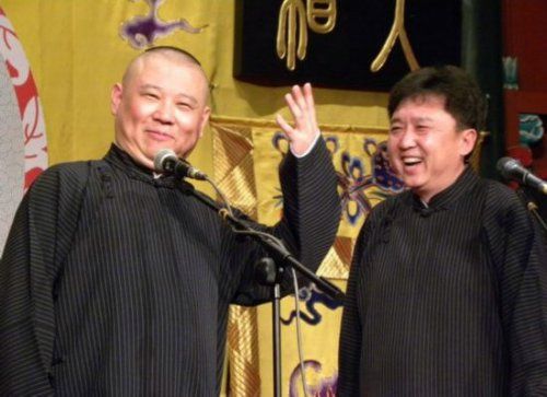 郭德纲现身支持于谦新电影，传统与现代完美交融之夜