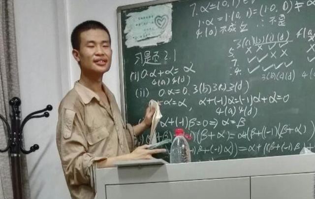 惊天救援起诉北大学生引发争议，电影版权与公众言论边界探讨