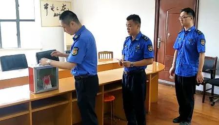 无锡城管制服费用深度解析，专业人士的视角