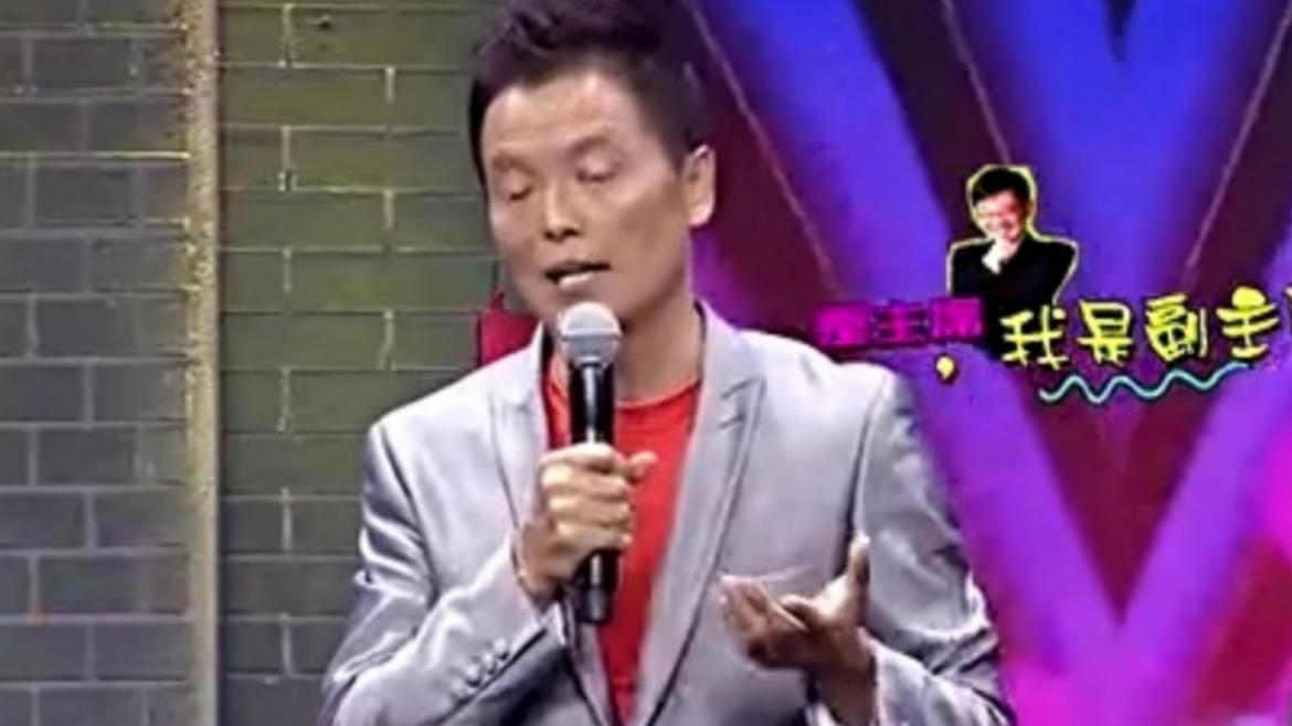 喜剧之星周卫星65岁高龄移居拉脱维亚，开启全新生活篇章探索