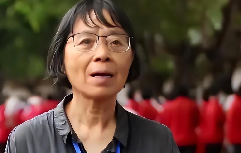 大V称张桂梅没培养出清华北大学生遭批，教育评价需严谨对待
