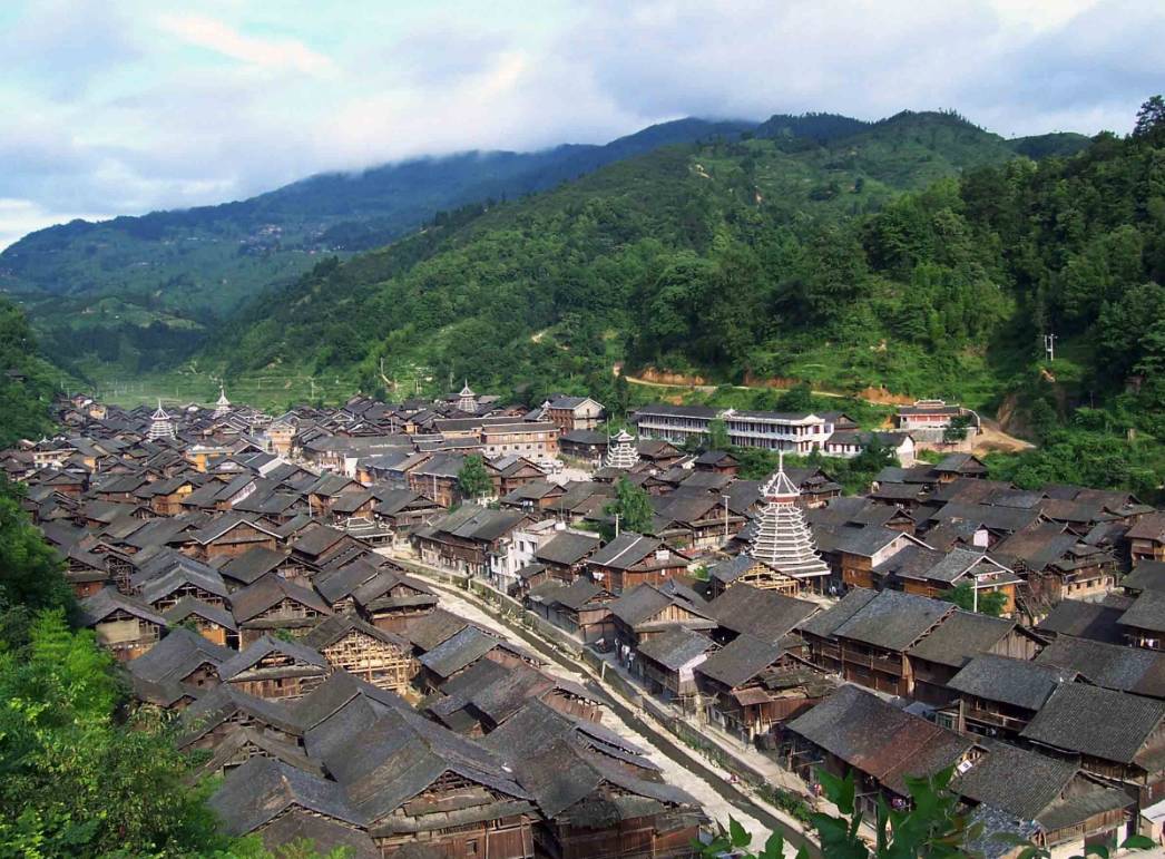 贵州雨中村进球风暴，激情燃烧仅十分钟奇迹诞生