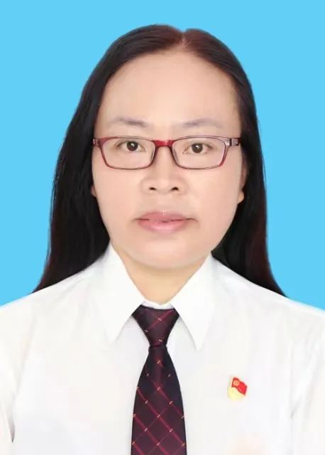 孔玲承继父志，续写辉煌新篇章