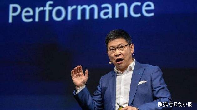 俞敏洪与王宝强的爱情观对话，是否依然相信爱情？