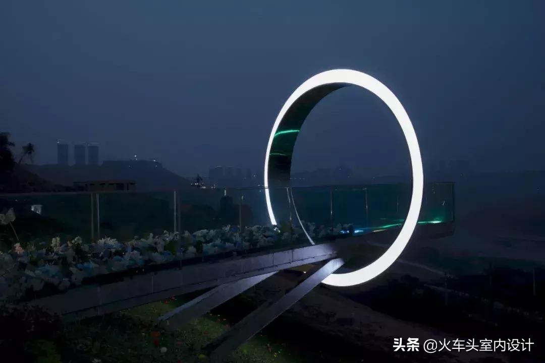 地产行业新机遇与挑战，招商、万科、旭辉加码小体量赛道频出新招